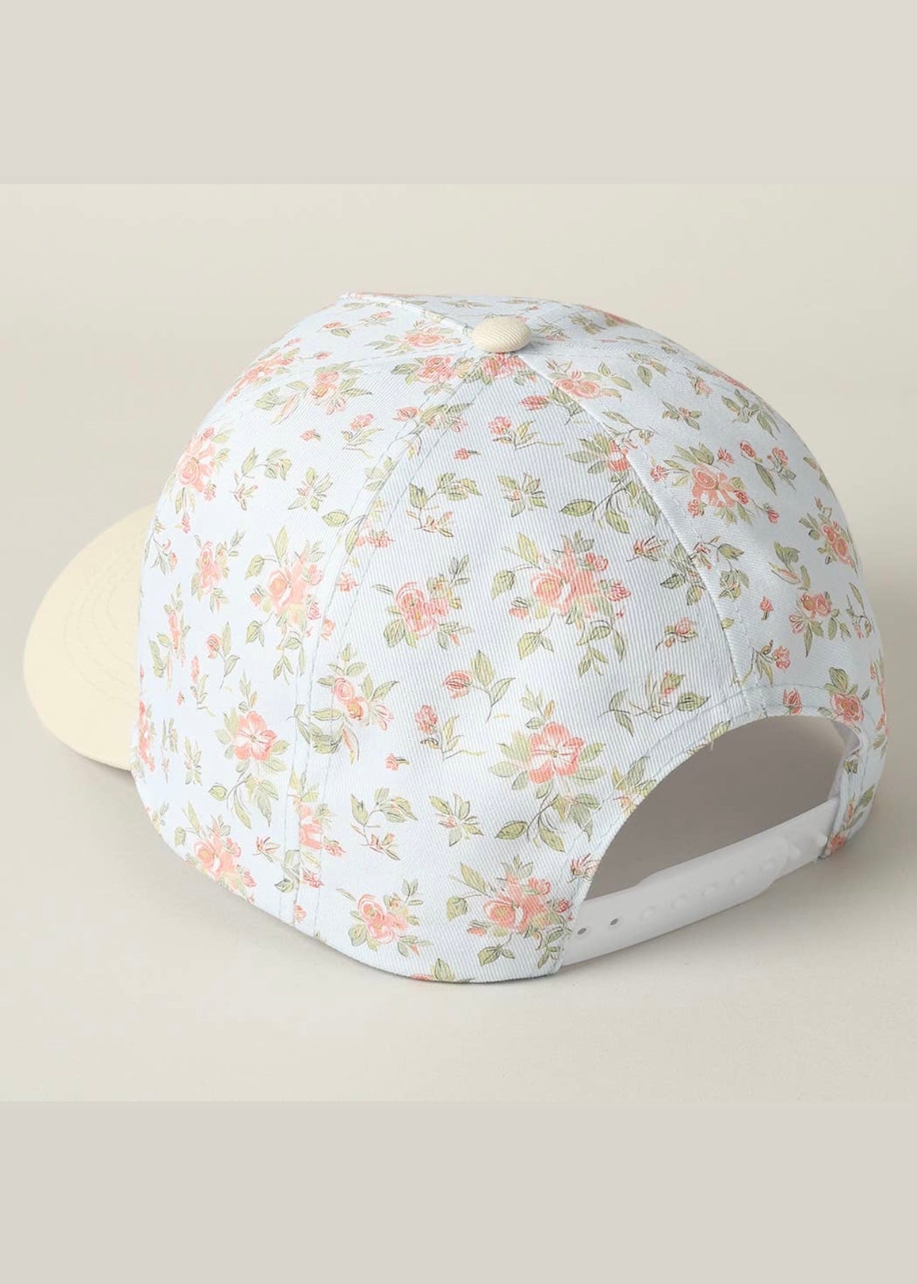 MOMMIN' Embroidered Floral Trucker Hat