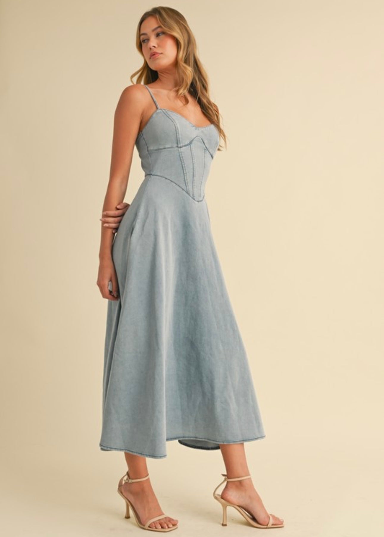 Chambray Charm Midi Dress