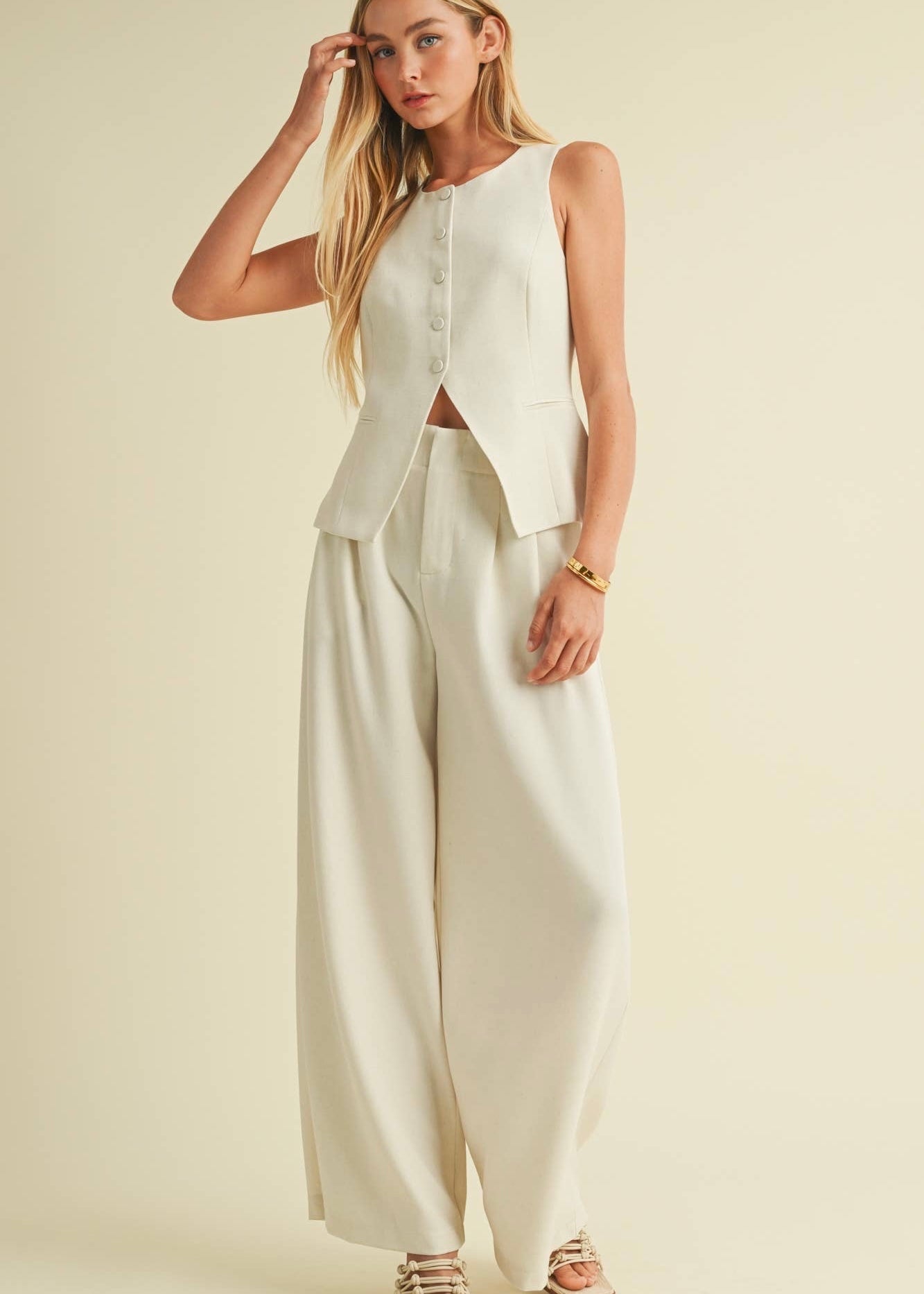 Posh Avenue Tailored Linen Vest