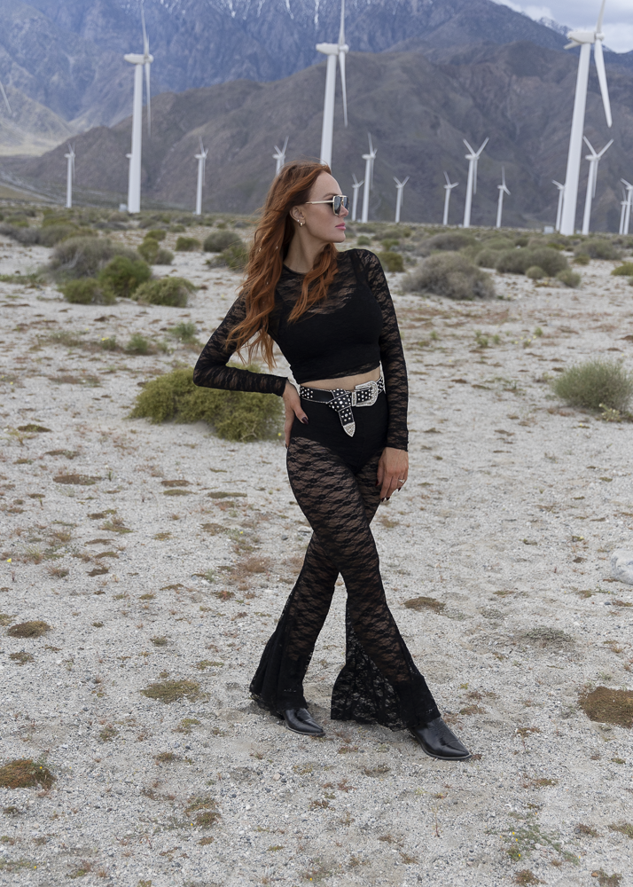 Bohemian Cowgirl Lace Cropped Top in Onyx