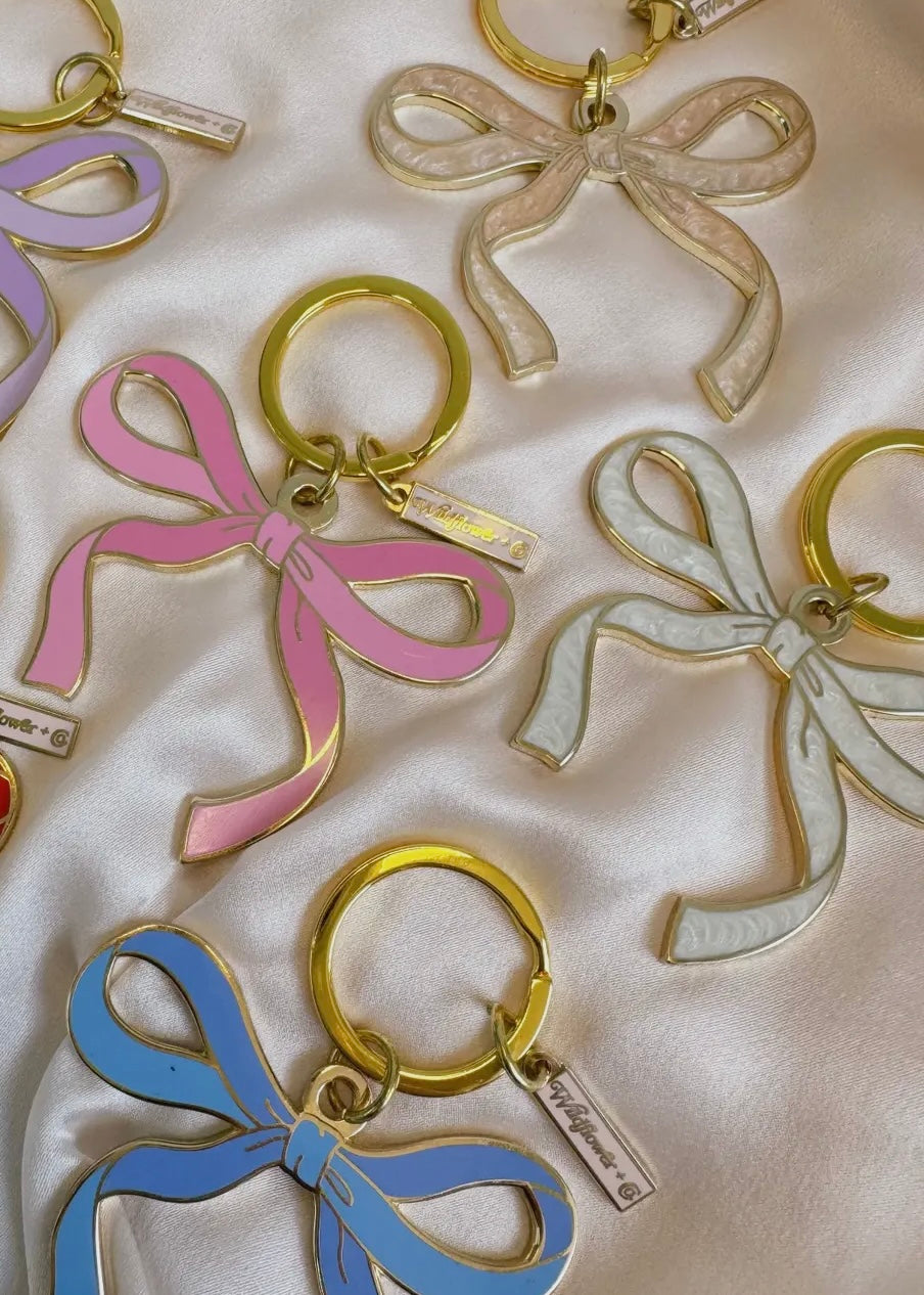 Bow Keychain in Pearlized Pink